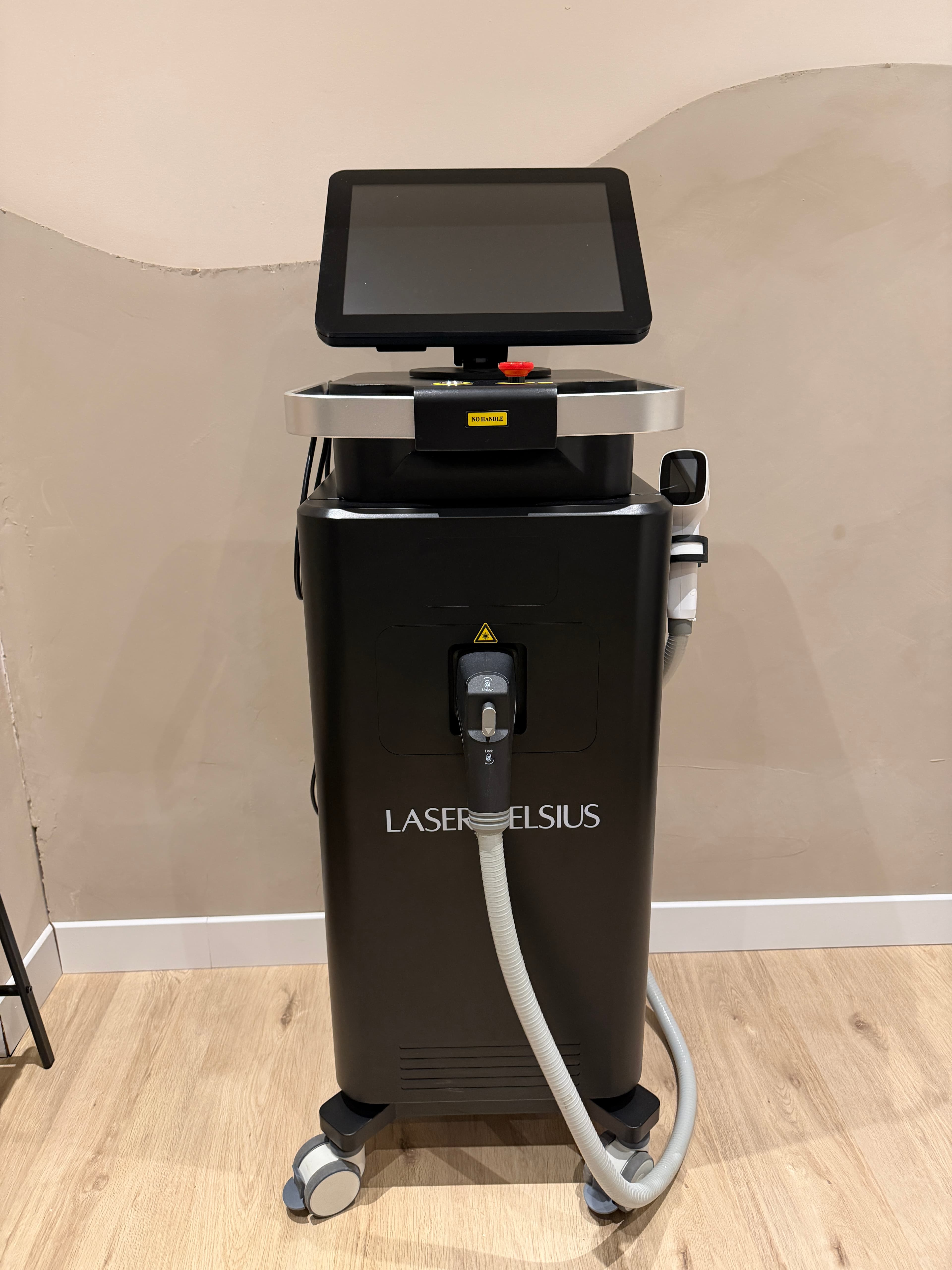 Machine Laser Celsius